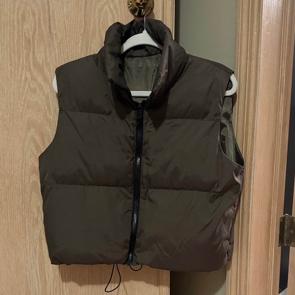 Olive Green Cropped Puffer Vest